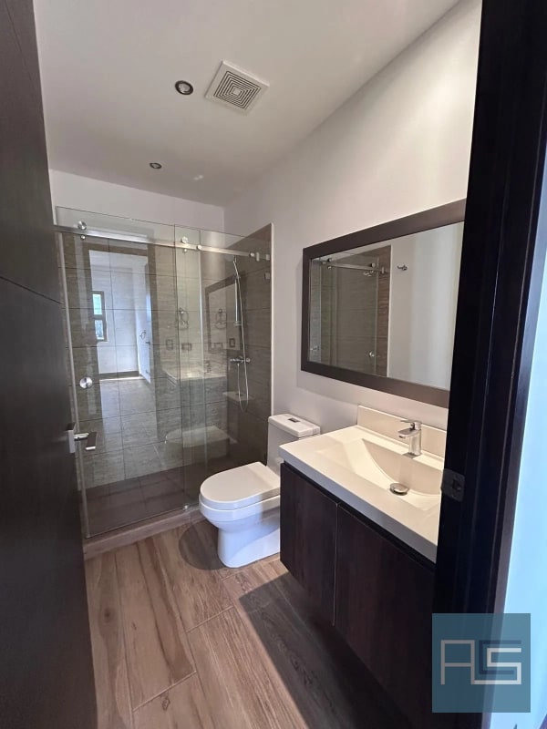 *Amplio e iluminado Apartamento de 3 hab., en Renta en zona 10* - 6