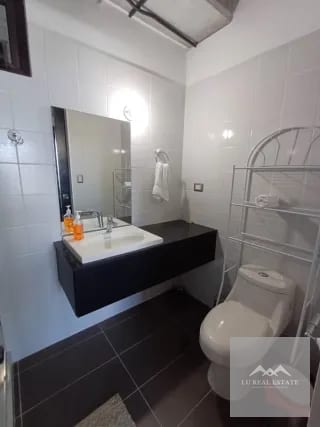 Apartamento amueblado de dos habitaciones z10 — Apartamento en Alquiler en Zona 16, Guatemala, Ciudad — miniatura 1 de 6