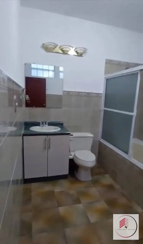 Alquiler de apartamento amueblado en zona 10 Oakland - 5