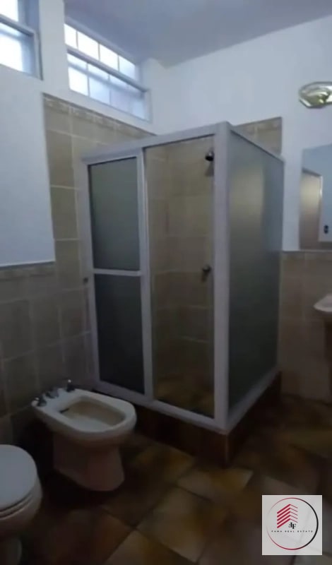 Alquiler de apartamento amueblado en zona 10 Oakland - 4