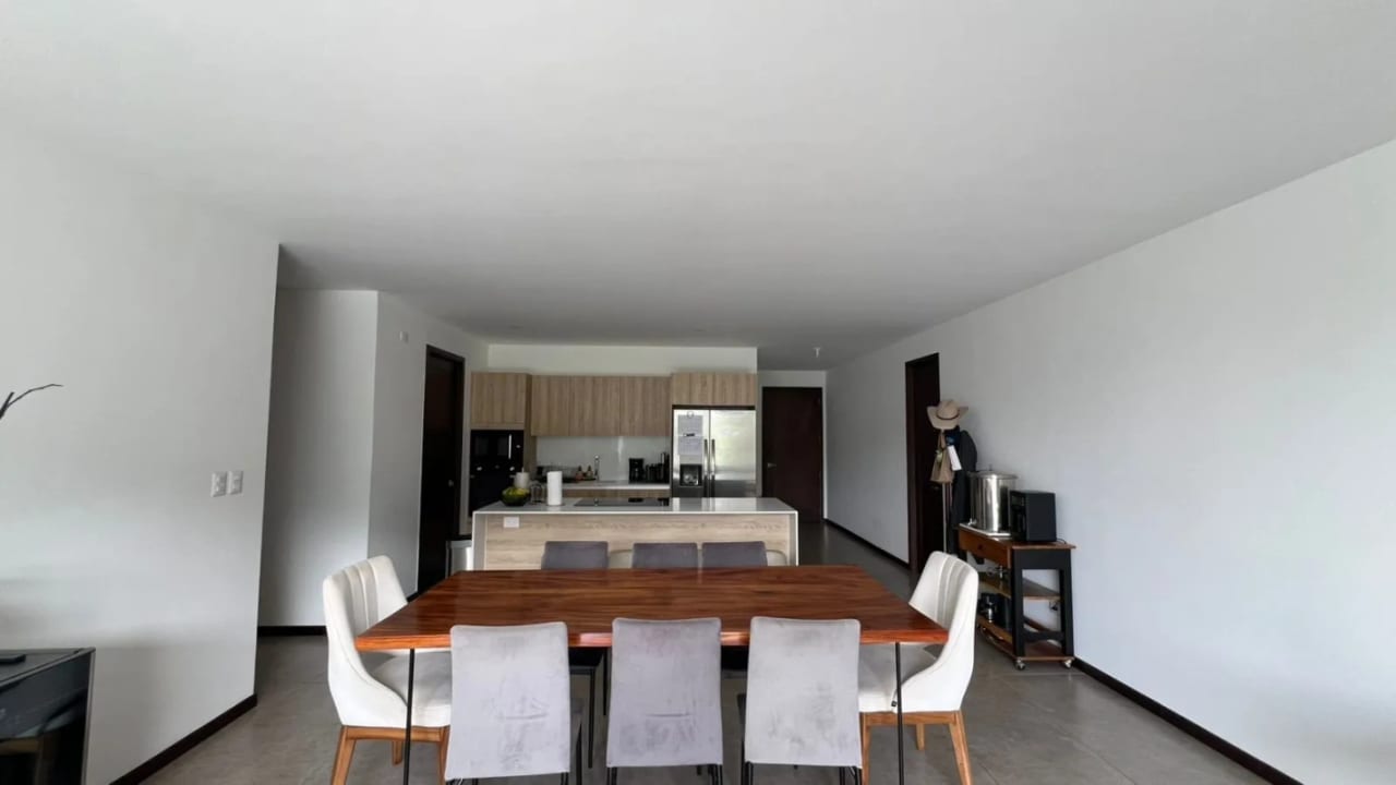 SE VENDE DEPTO CON VISTAS ESPECTACULARES - SAN LÁZARO ZONA 15 — Apartamento en Venta en Zona 15, Guatemala, Ciudad — foto 1 de 4