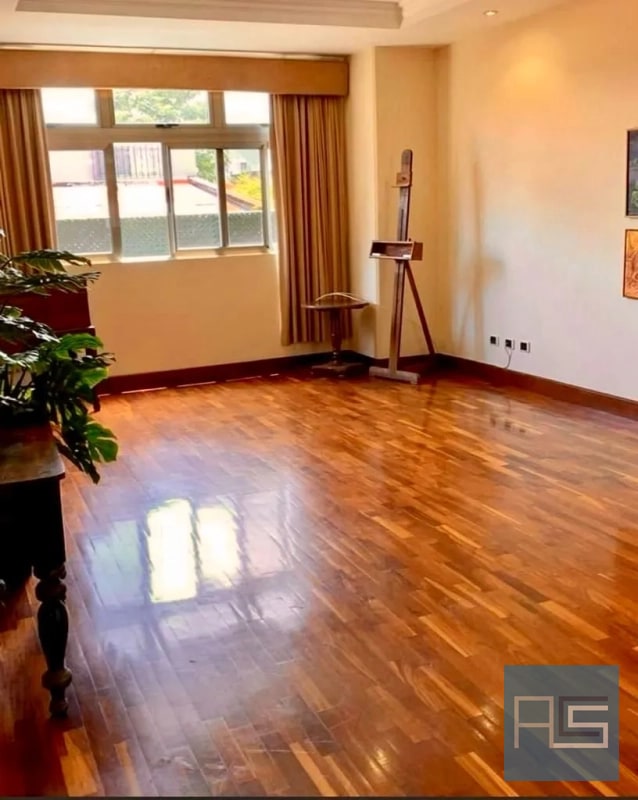 En RENTA - Amplio Apartamento ubicado en sector exclusivo de Oakland Zona 10 - 1