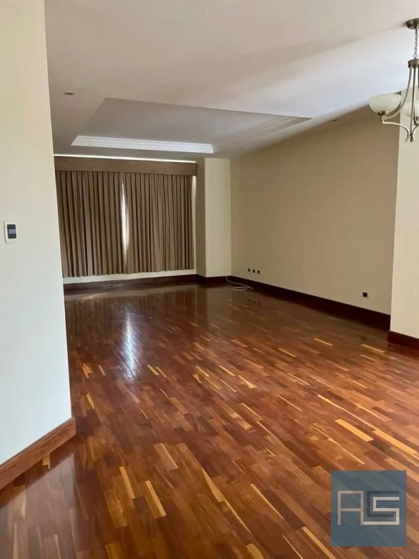 En RENTA - Amplio Apartamento ubicado en sector exclusivo de Oakland Zona 10 - 14