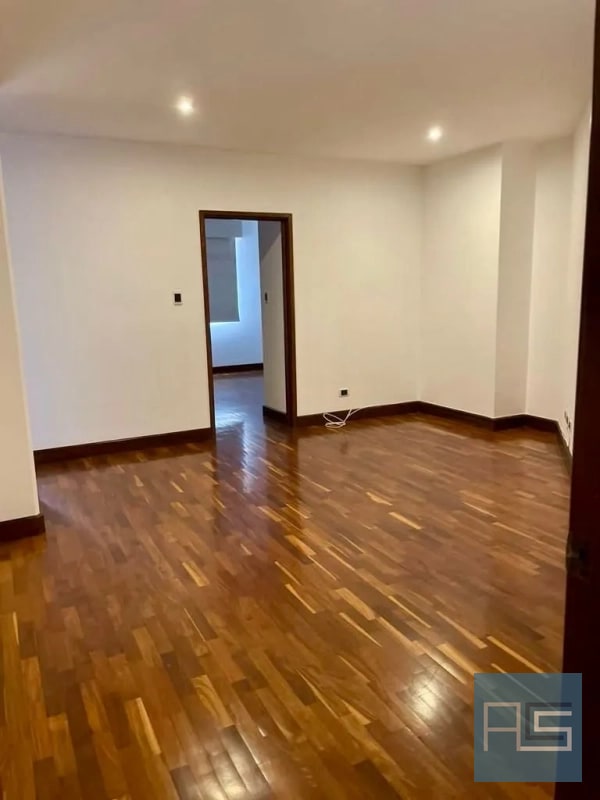 En RENTA - Amplio Apartamento ubicado en sector exclusivo de Oakland Zona 10 - 11