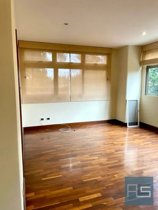 En RENTA - Amplio Apartamento ubicado en sector exclusivo de Oakland Zona 10 - 6