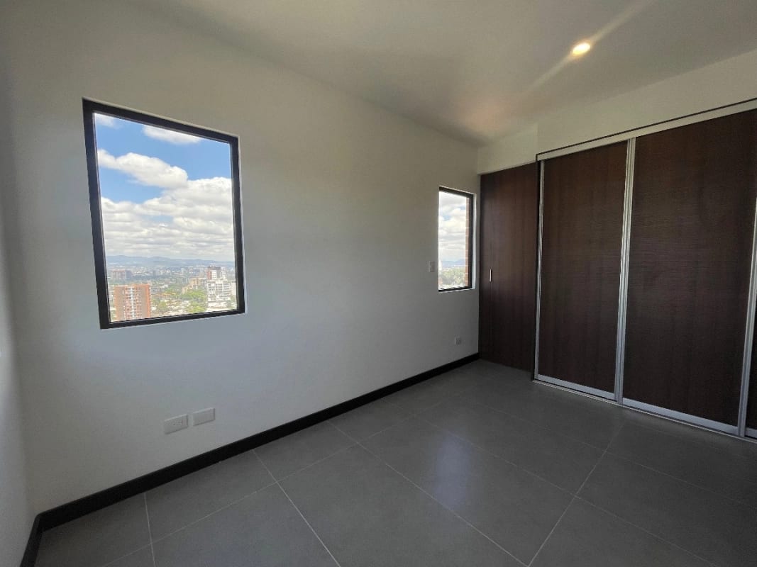 VENTA APARTAMENTO PARA INVERSION ZONA 15 VISTA HERMOSA II — Apartamento en Venta en Zona 15, Guatemala, Ciudad — foto 3 de 7