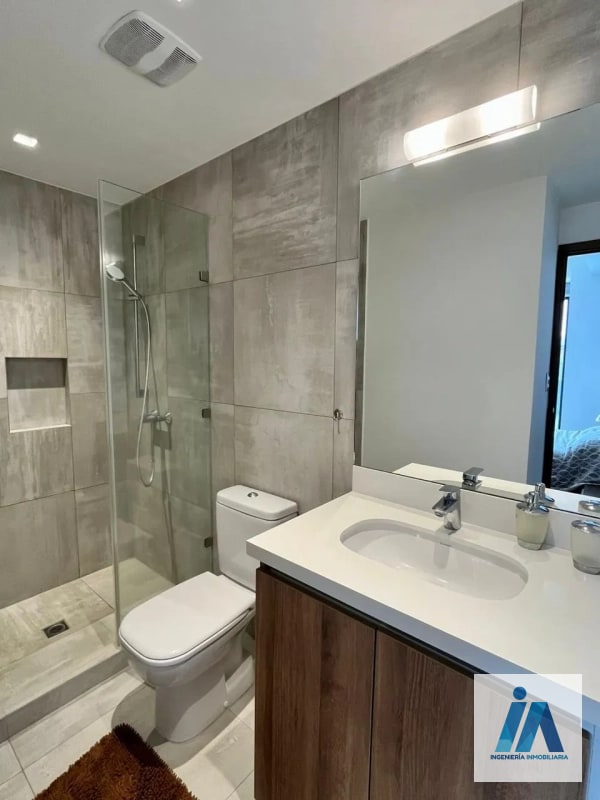 APARTAMENTO AMUEBLADO EN ALQUILER o VENTA📍Edificio Casa Clara, zona 10 - 7