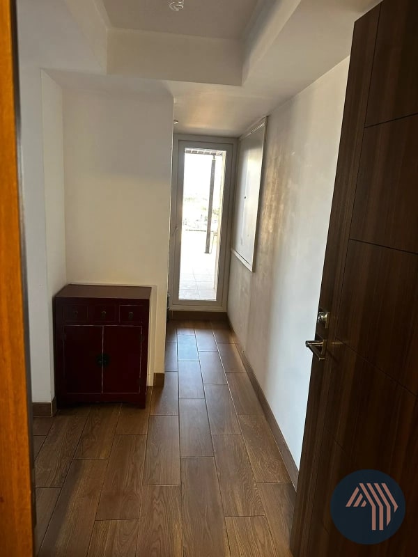 ALQUILER DE AMPLIO PENTHOUSE - ROQUE, ZONA 02 - 11