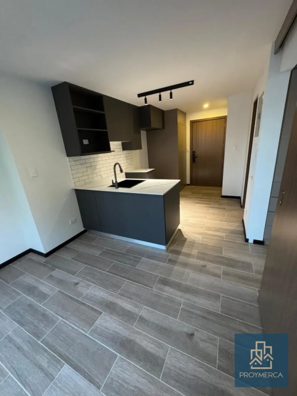 Apartamento en alquiler en Edificio Biko zona 10 - 7