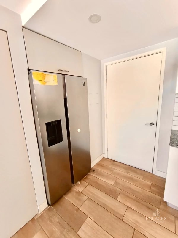 Zona 11 • Apartamento Semiamueblado en Renta • Edificio Tribeca - 10