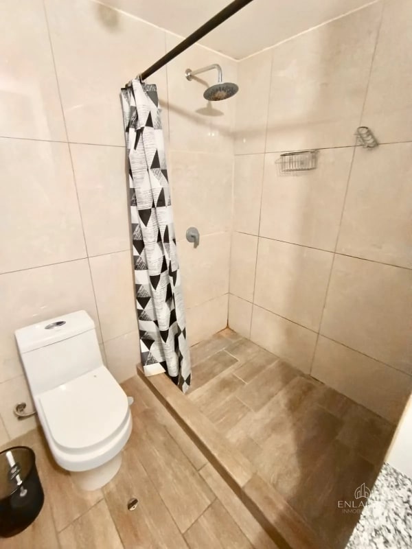 Zona 11 • Apartamento Semiamueblado en Renta • Edificio Tribeca - 8