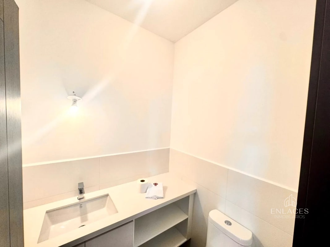 Zona 16 • Apartamento en Renta • Lirios de Cayalá - 13