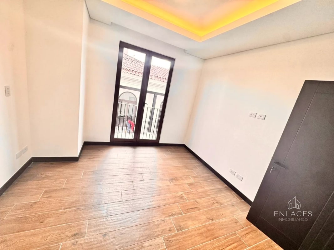 Zona 16 • Apartamento en Renta • Lirios de Cayalá - 8