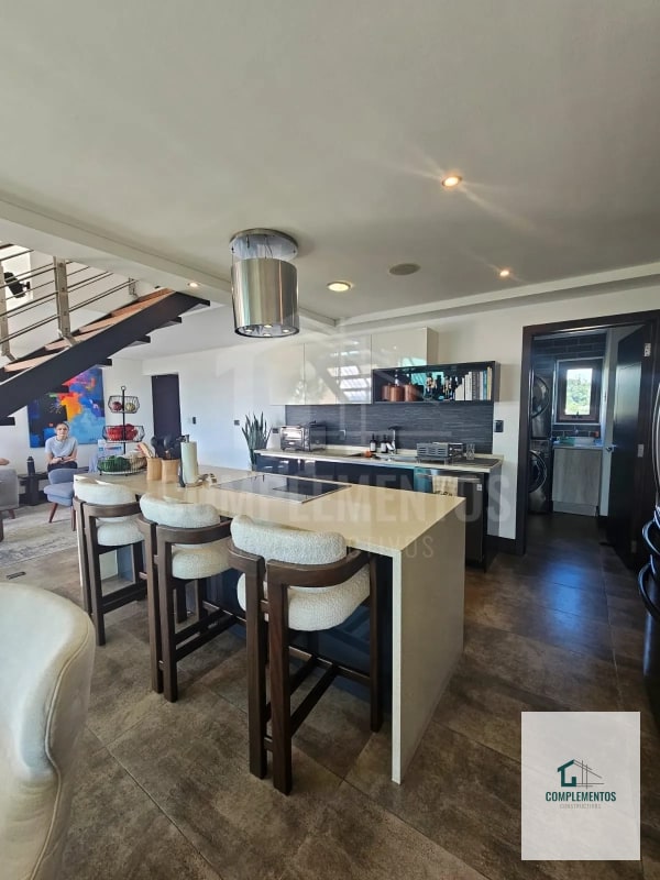 Apartamento en renta zona 16 - 9