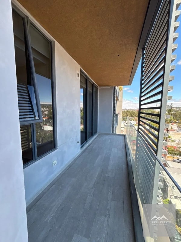 Apartamento de dos habitaciones en z15 - 1