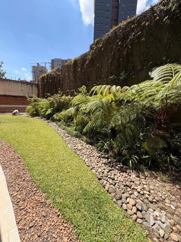 Alquiler o venta de apartamento en Edificio Plenum zona 14 - 1