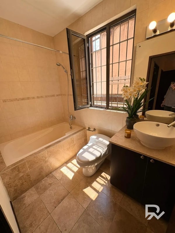 Alquiler o venta de apartamento en Edificio Plenum zona 14 - 7