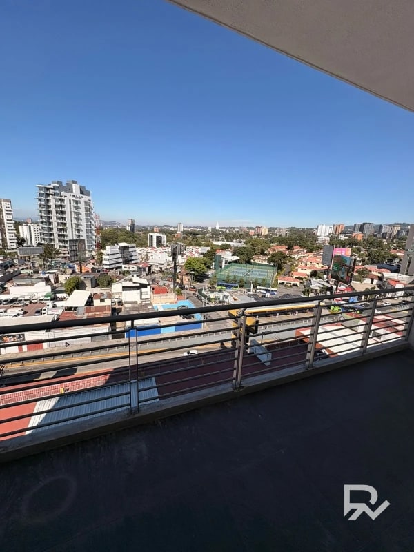 Alquiler de apartamento en zona 10 amueblado y equipado - 1