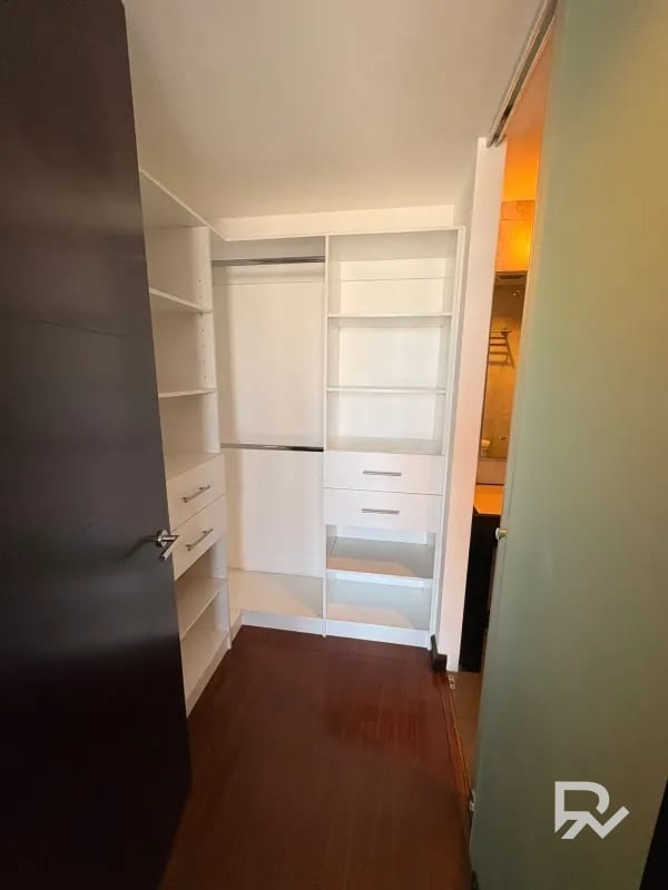 Alquiler de apartamento en zona 10 amueblado y equipado — Apartamento en Alquiler en Zona 10, Guatemala, Ciudad — foto 2 de 12