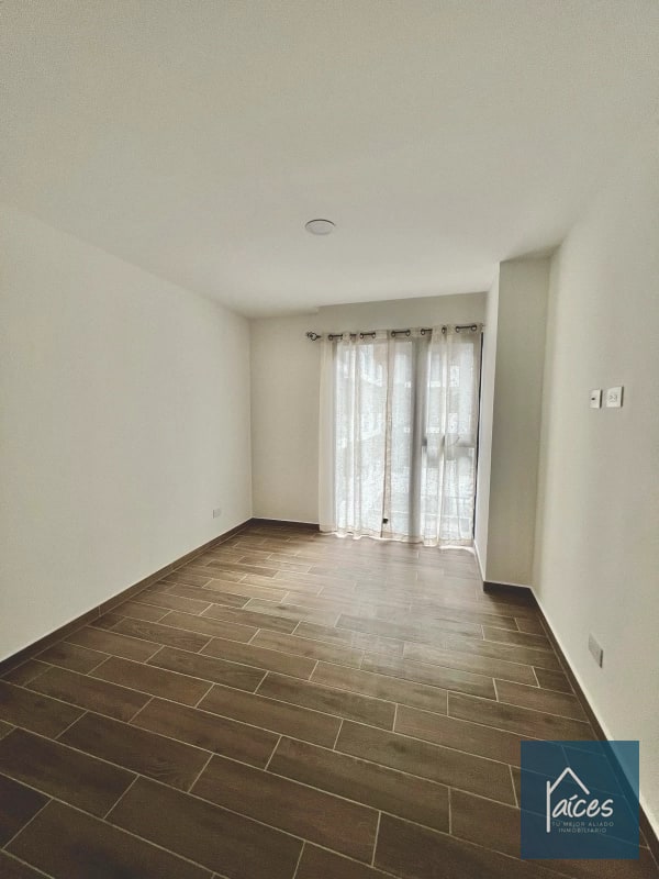 Apartamento en renta PARQUE 14 ZONA 14 (D)  - 11
