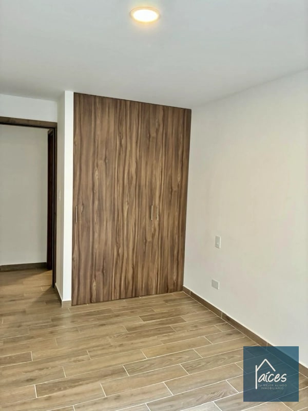 Apartamento en renta PARQUE 14 ZONA 14 (D)  - 12