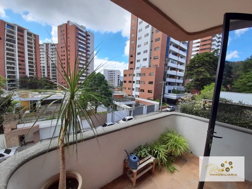 Venta de Apartamento Edificio Bellini Z. 14 - 4