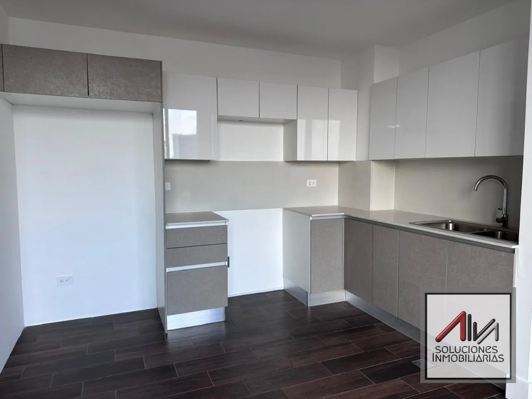 APARTAMENTO EN VENTA ZONA 13, 1 HABITACIÓN EDIFICIO ROSSELLÓ - 7