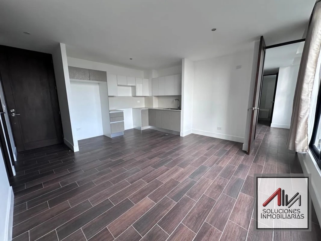 APARTAMENTO EN VENTA ZONA 13, 1 HABITACIÓN EDIFICIO ROSSELLÓ - 2