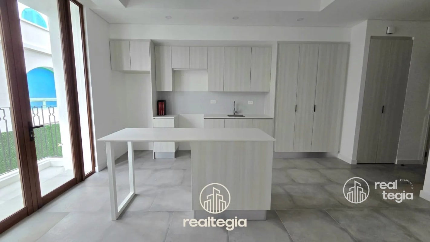 APARTAMENTO ANTARES DE CAYALÁ ZONA 16 - 1