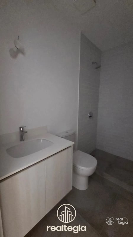 APARTAMENTO ANTARES DE CAYALÁ ZONA 16 - 2