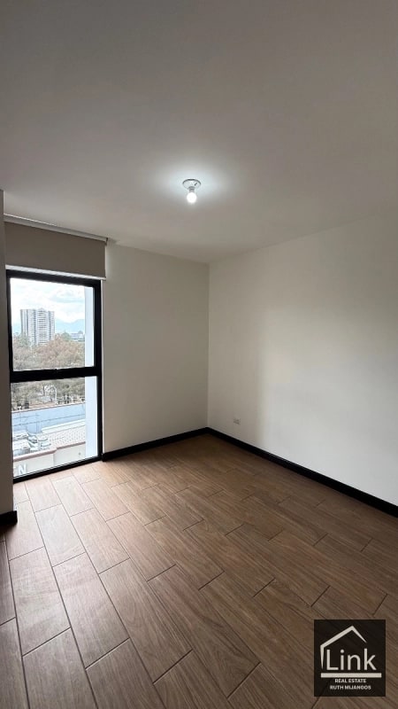 Venta de Apartamento zona 15 VH1 PRAGA - 10