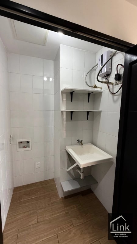 Venta de Apartamento zona 15 VH1 PRAGA - 5