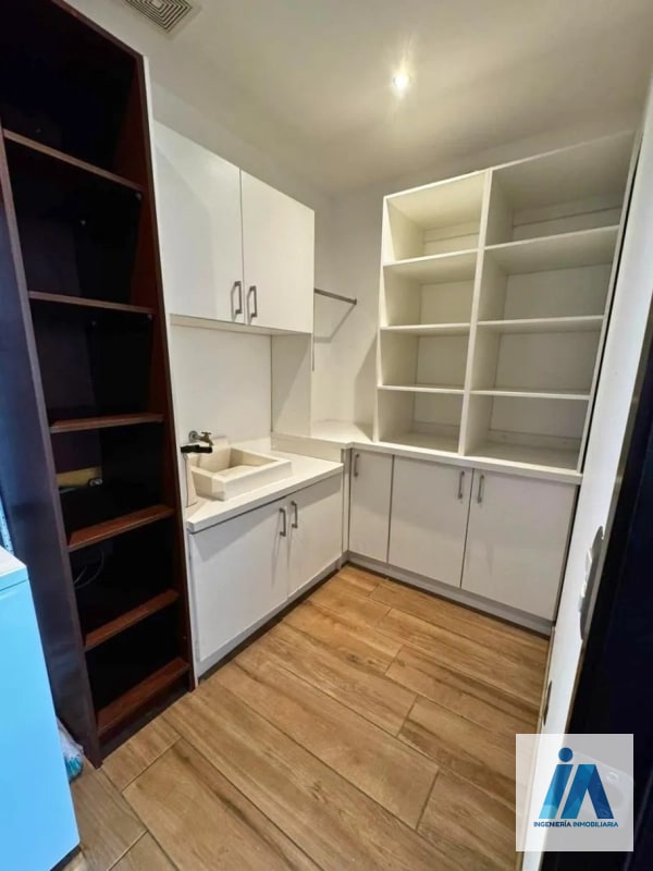 APARTAMENTO EN ALQUILER📍 Edificio Vivalt, Zona 10 Una propiedad que destaca, brindando amplitud y sofisticación. - 8