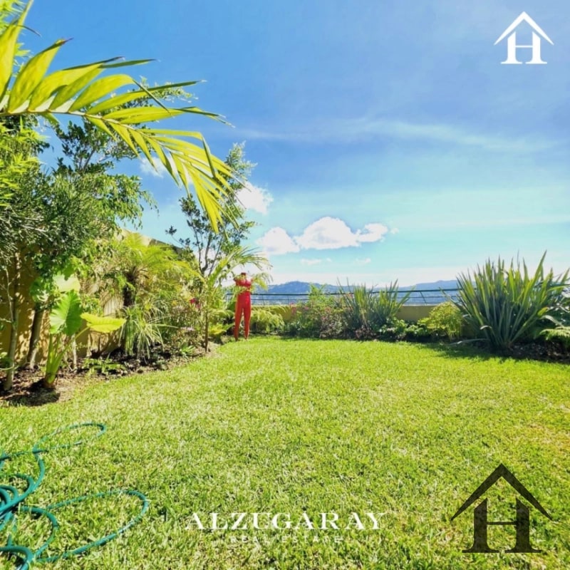 penthouse con jardin pergola y jacuzzi en zona 14 - 6