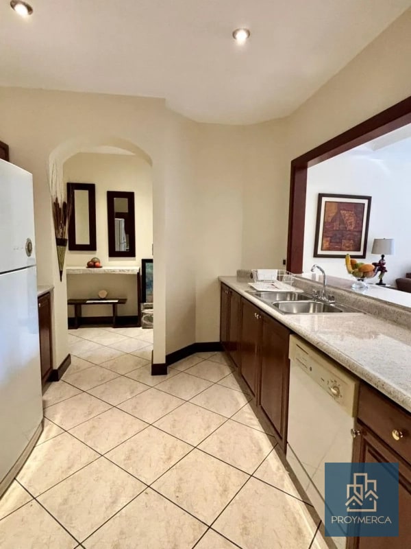 Apartamento amueblado en alquiler, Edificio Milenia, Zona 10 - 10