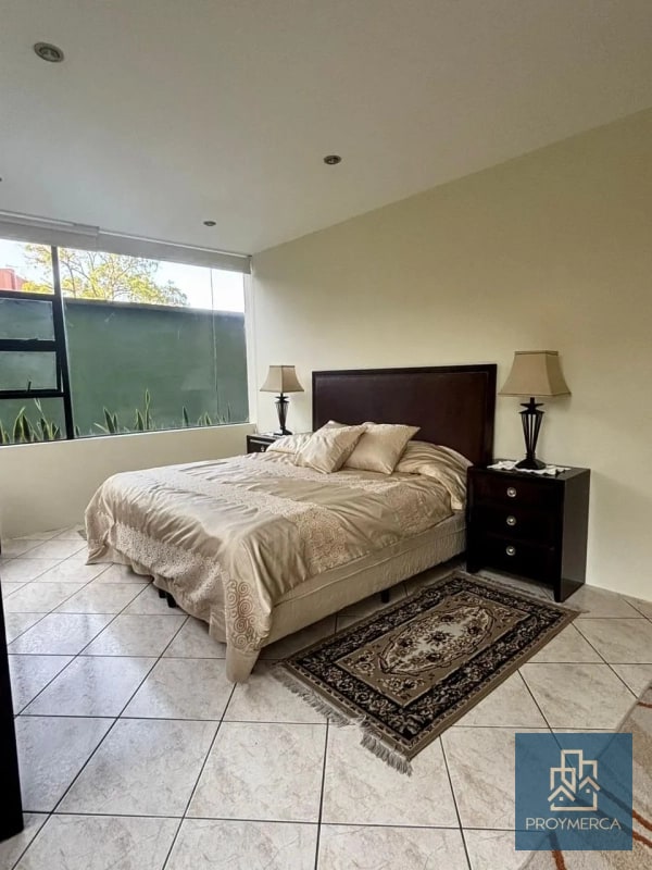 Apartamento amueblado en alquiler, Edificio Milenia, Zona 10 - 7