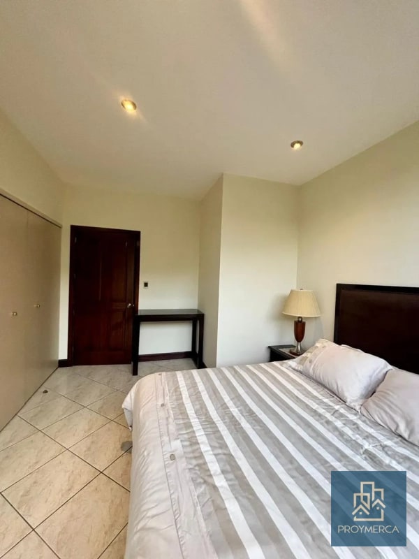 Apartamento amueblado en alquiler, Edificio Milenia, Zona 10 - 5