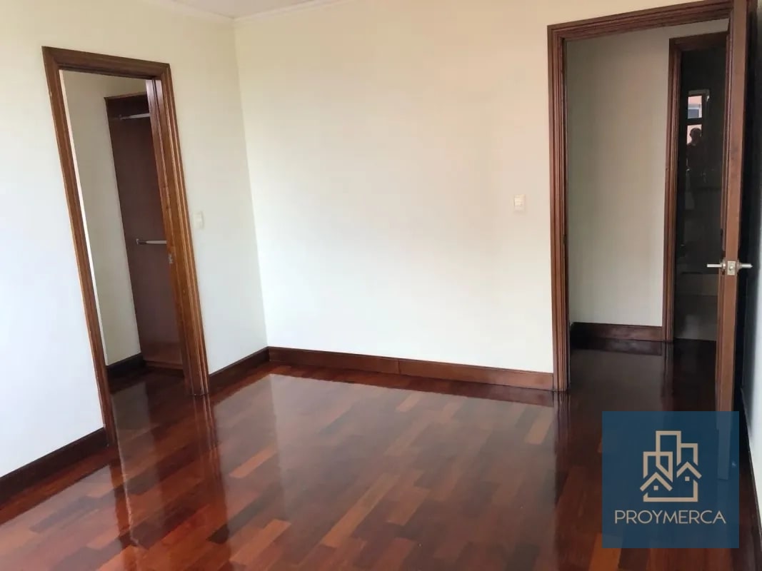 Apartamento en alquiler, Edificio Antiguo Zona 14 - 13