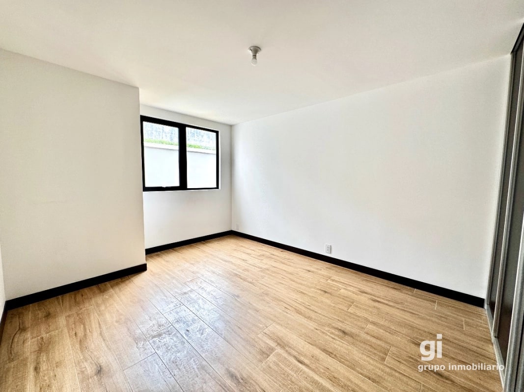 Casa en edificio - 11