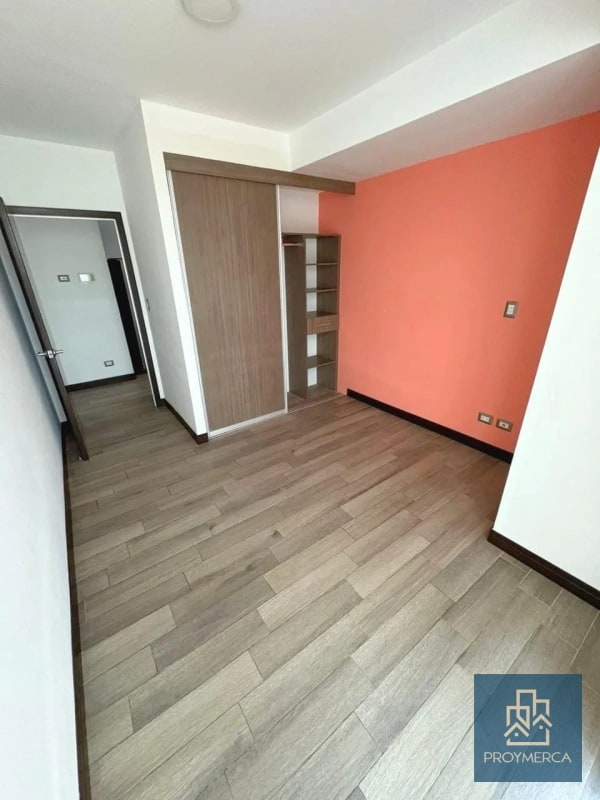 Apartamento en alquiler, Edificio San Isidro 20/21, Zona 16 - 6