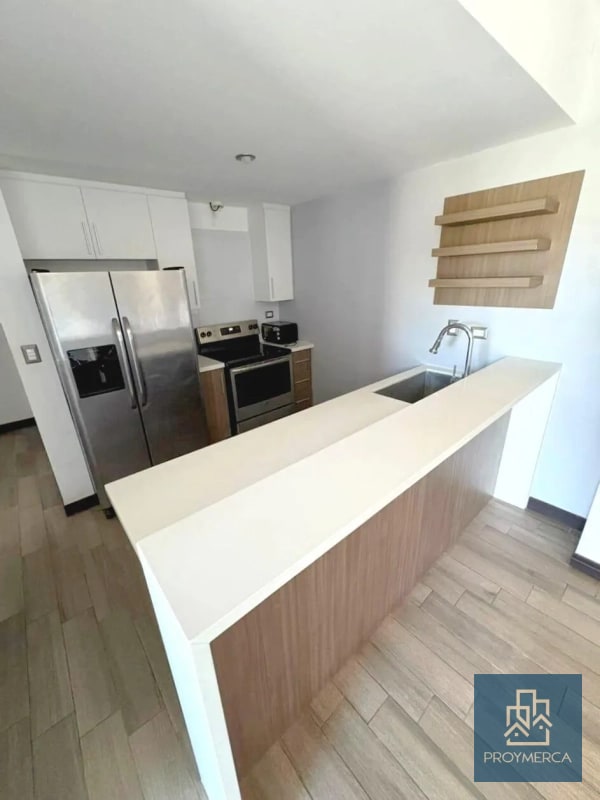 Apartamento en alquiler, Edificio San Isidro 20/21, Zona 16 - 5
