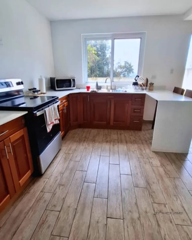 APARTAMENTO EN VENTA ZONA 16 CON JARDIN - 5