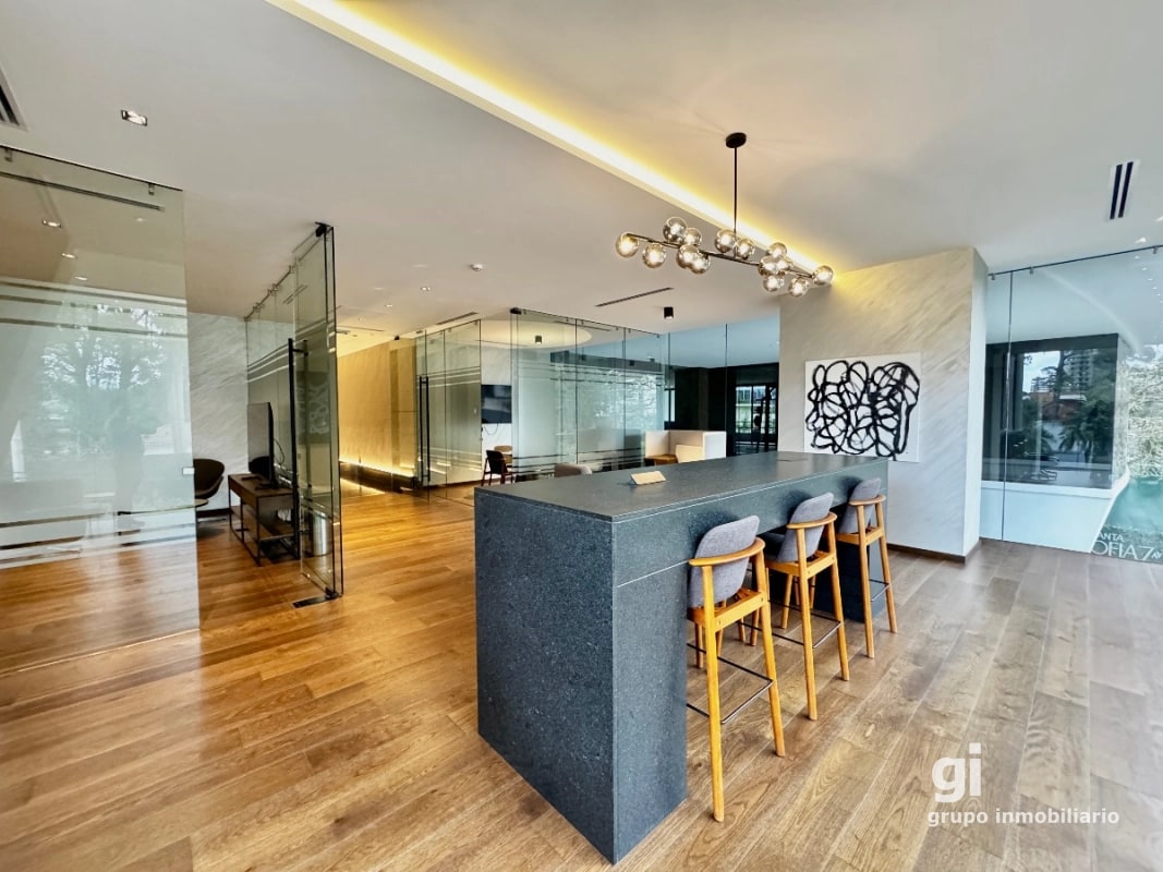 Donde la ubicación, el proyecto y la altura coinciden en lo excepcional. Apartamento en venta - 3