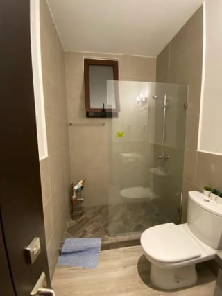 Amueblado y Equipado Lirios de Cayala Z16 Rento Apartamento — Apartamento en Alquiler en Lirios de Cayalá II, Zona 16, Guatemala, Ciudad — miniatura 16 de 17