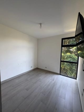 VENDO APARTAMENTO ZONA 15 EDIFICIO EPIC CON BONITA VISTA — Apartamento en Venta en Zona 15, Guatemala, Ciudad — miniatura 7 de 10