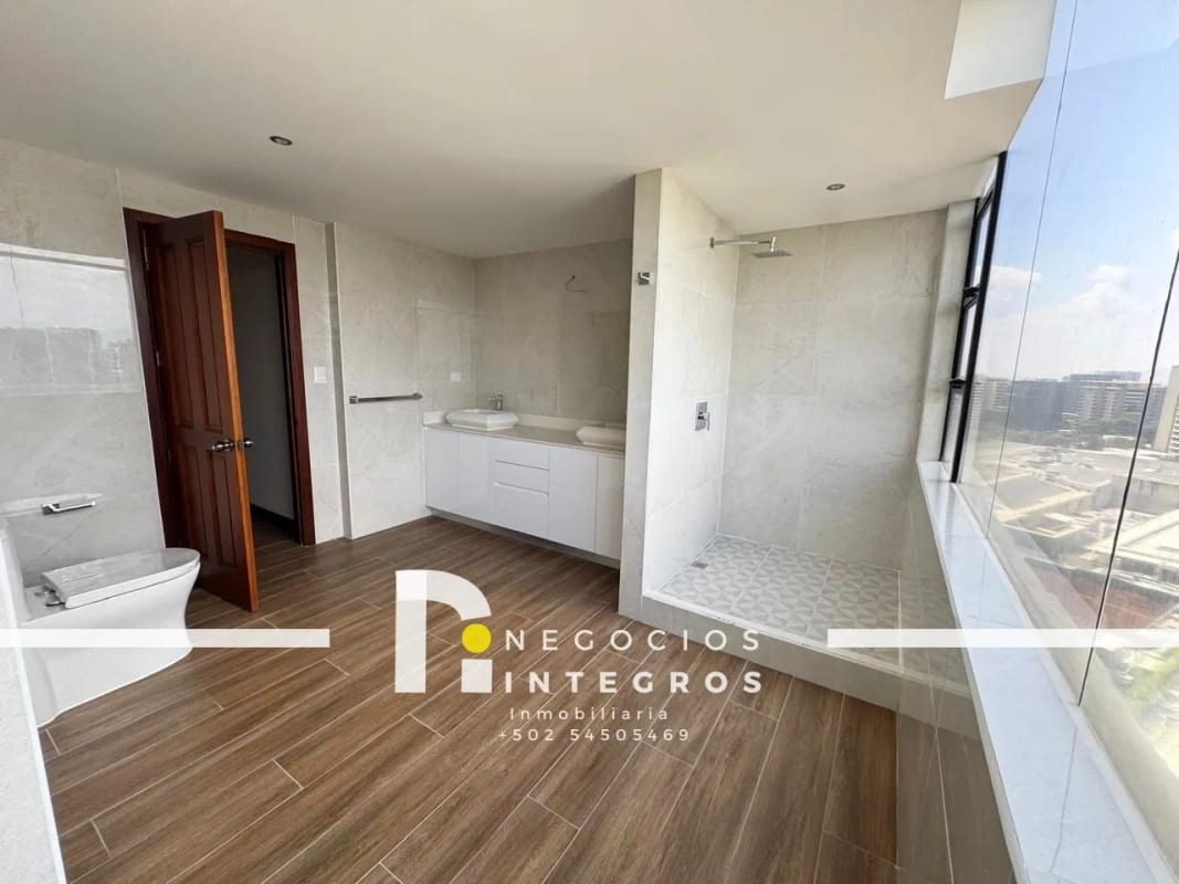 VENDO APARTAMENTO REMODELADO, IMPUESTOS INCLUIDOS, MILENIA OAKLAND Z.10 — Apartamento en Venta en Milenia, Zona 10, Guatemala, Ciudad — foto 11 de 16