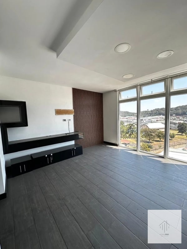 Apartamento en Venta en Edificio Treo, Mixco - 9