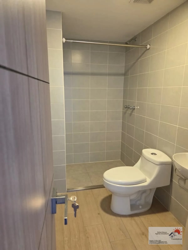 RENTO APTO Z.12 EDIF. ARMONIA REF.6901 *70M2, 3 HAB, 2 BAÑOS, 2 PARQUEOS, BODEGA, LINEA BLANCA Q.6000 NEG.* - 11