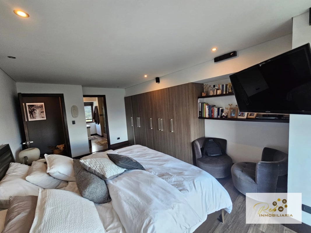 RENTA APARTAMENTO EN EDIFICO VIU CAYALÀ – ZONA 16 - 5
