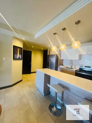 VENDO LINDO APARTAMENTO DE 1 HABITACIÓN EN ZONA 10 A UNA CUADRA DE LA 20 CALLE — Apartamento en Venta en Jardines del Acueducto, Zona 10, Guatemala, Ciudad — miniatura 5 de 7